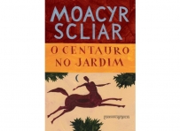 CENTAURO NO JARDIM