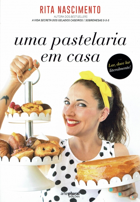 UMA PASTELARIA EM CASA