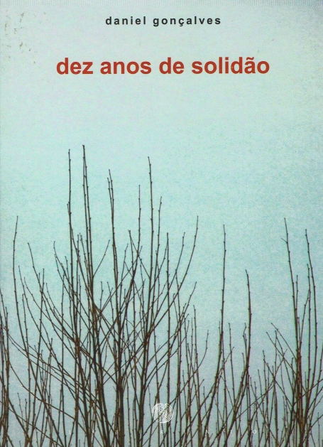 DEZ ANOS DE SOLIDAO