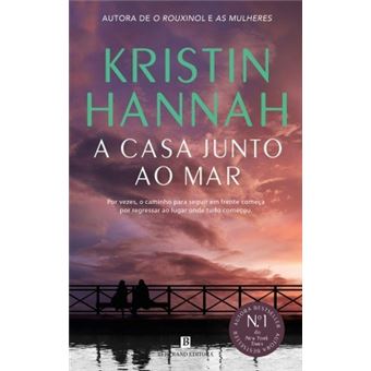 A CASA JUNTO AO MAR